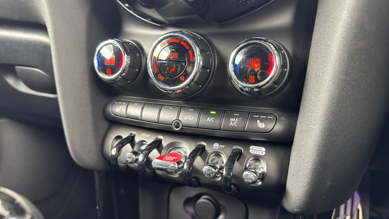 MINI Hatchback 1.5 Cooper Sport 3dr Auto Petrol Hatchback